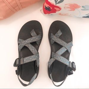Chacos (Adjustable to fit size 6-8)